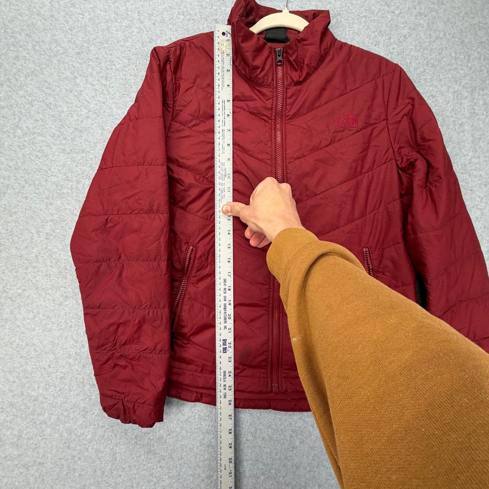 The North Face Womens Red Chevron Quilted Full Zip Puffer Jacket Size Medium - Picture 2 of 6